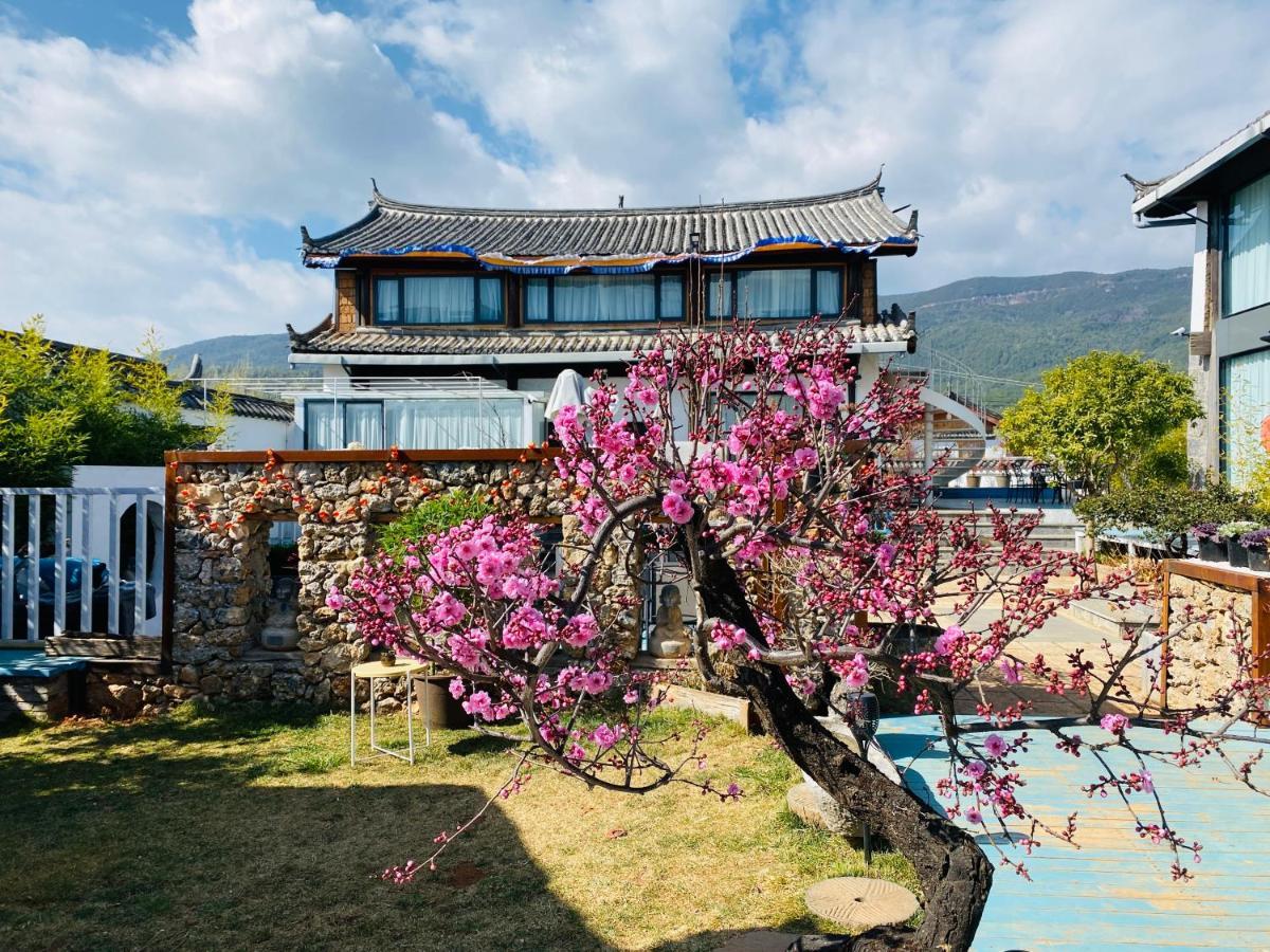 玉龙白沙普宿客栈 Lijiang  Bagian luar foto