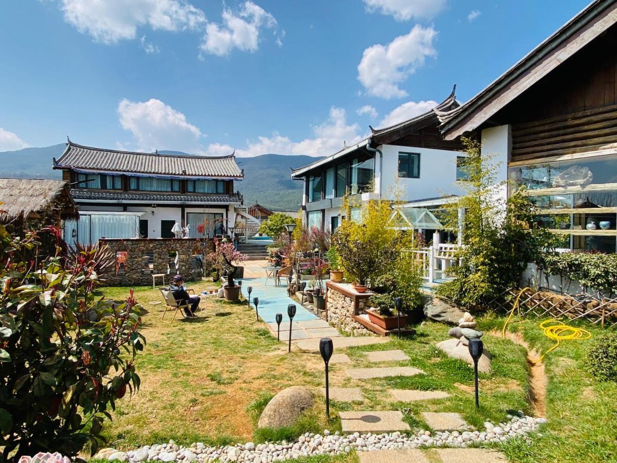 玉龙白沙普宿客栈 Lijiang  Bagian luar foto